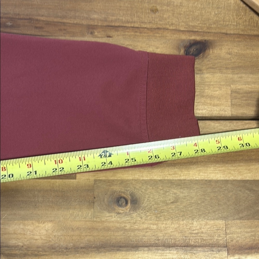 Under Armor Terracotta Joggers with Elastic Waistband and Tapered Legs - Picture 7 of 8
